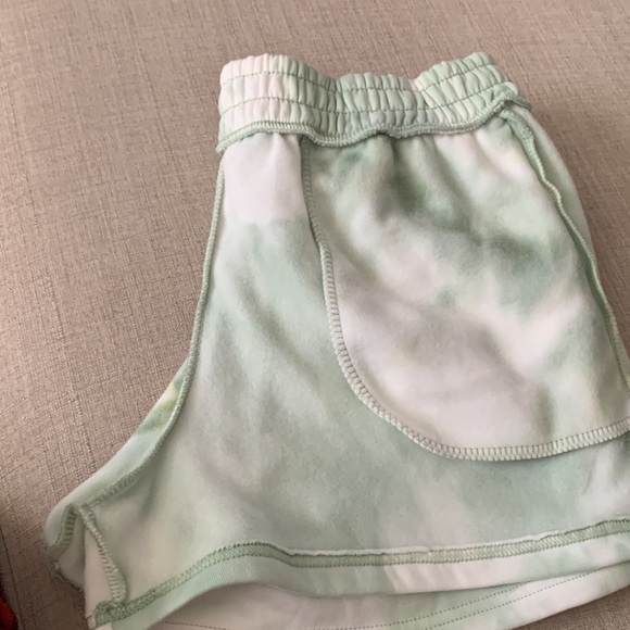 Green Tie Dye Good Vibes Graphic Sweat Shirts - Picture 9 of 11